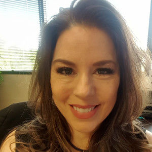 Meet your Posher, Christine